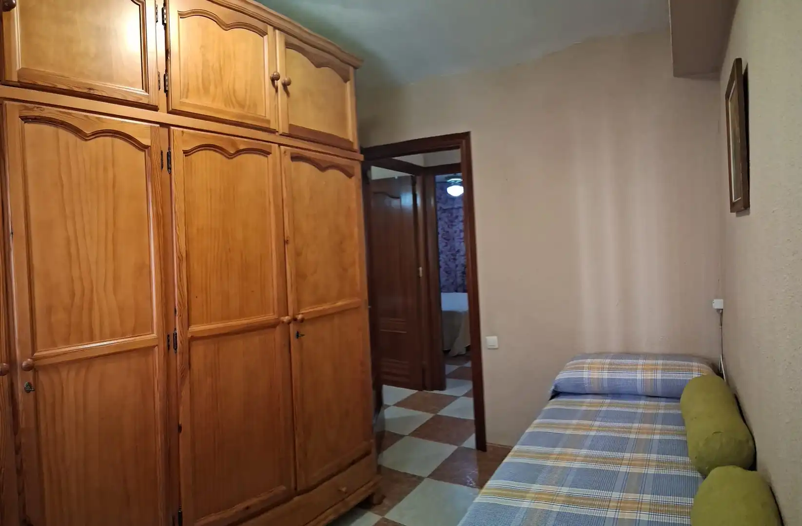 Bedroom of Flat for rent in Sevilla  with Air Conditioner, Furnished and Oven