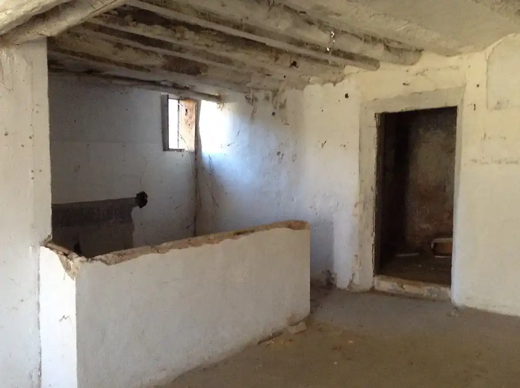 Country homes for sale in Peñarroya de Tastavins  with Balcony