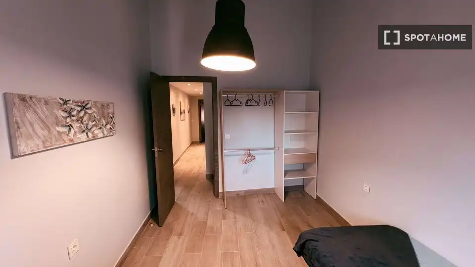 Habitación de Piso de alquiler en Sant Joan d'Alacant con Aire acondicionado, Calefacción y Amueblado