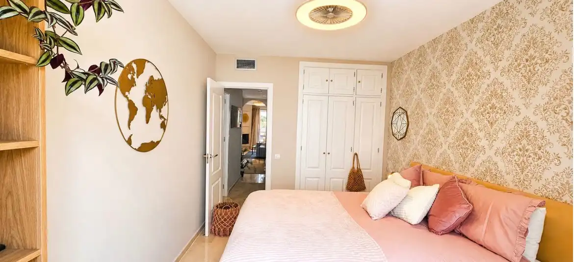 Habitación de Piso en venta en Manilva con Aire acondicionado, Terraza y Trastero