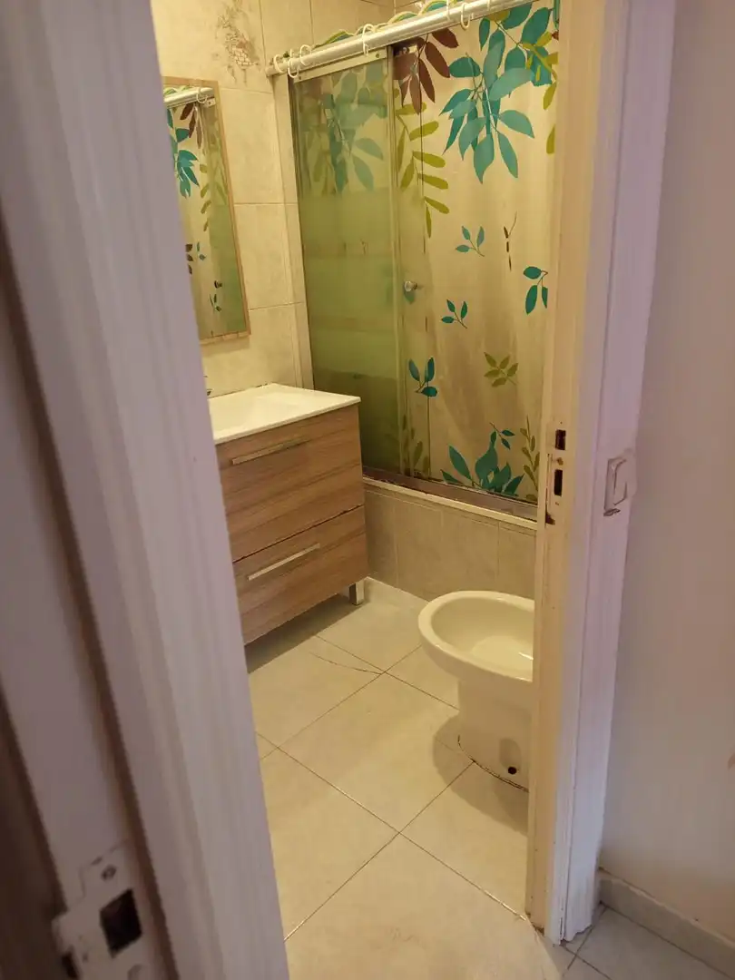 Baño de Piso en venta en San Martín de la Vega con Lavadora
