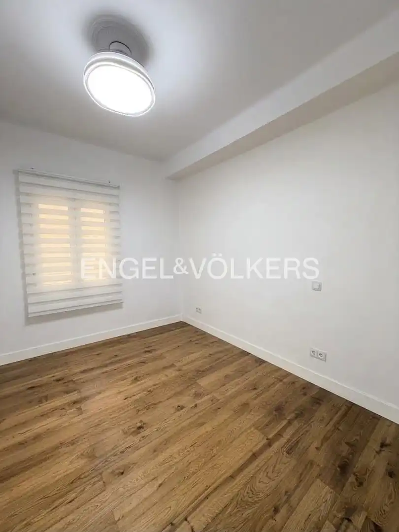Flat for rent in Madrid  with Air Conditioner, Heating and Parquet flooring