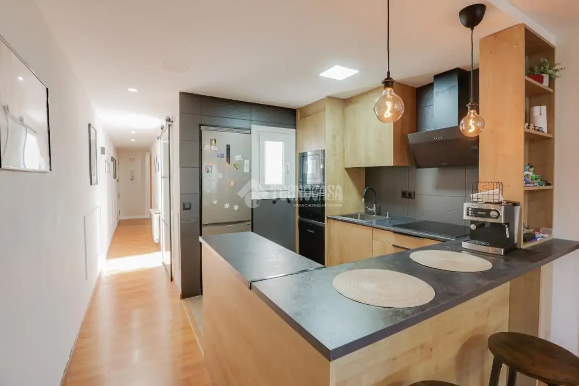 Cocina de Piso en venta en Ripollet con Aire acondicionado