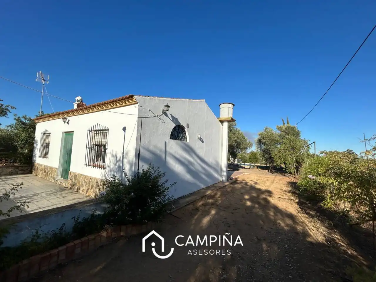 Vista exterior de Finca rústica en venta en Trigueros con Aire acondicionado, Terraza y Piscina