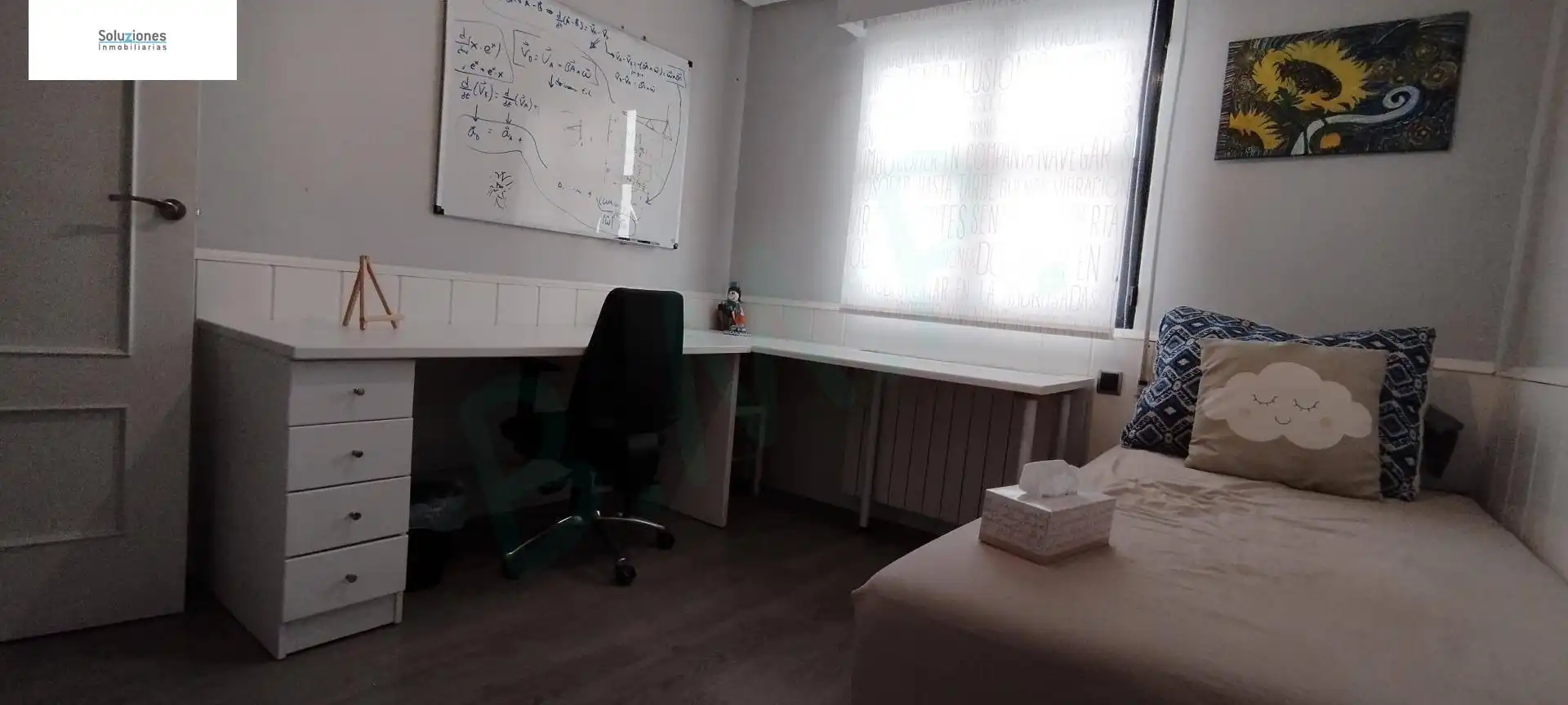Habitación de Casa adosada en venta en Albacete con Aire acondicionado, Calefacción y Terraza