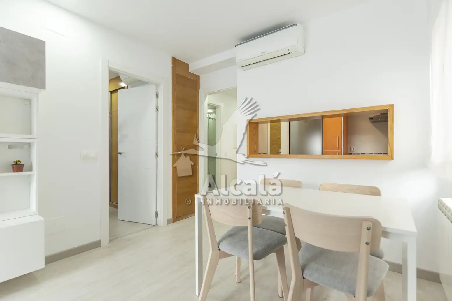 Habitación de Piso en venta en Alcalá de Henares con Aire acondicionado, Calefacción y Jardín privado