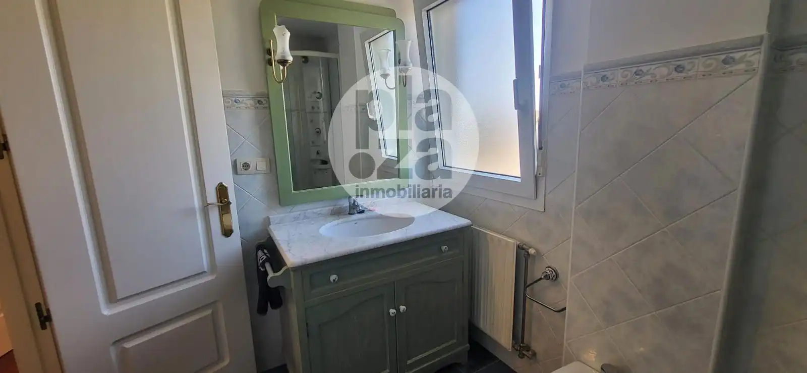 Bathroom of Detached homes for sale in Carcedo de Burgos  with Heating, Private garden and Terrace