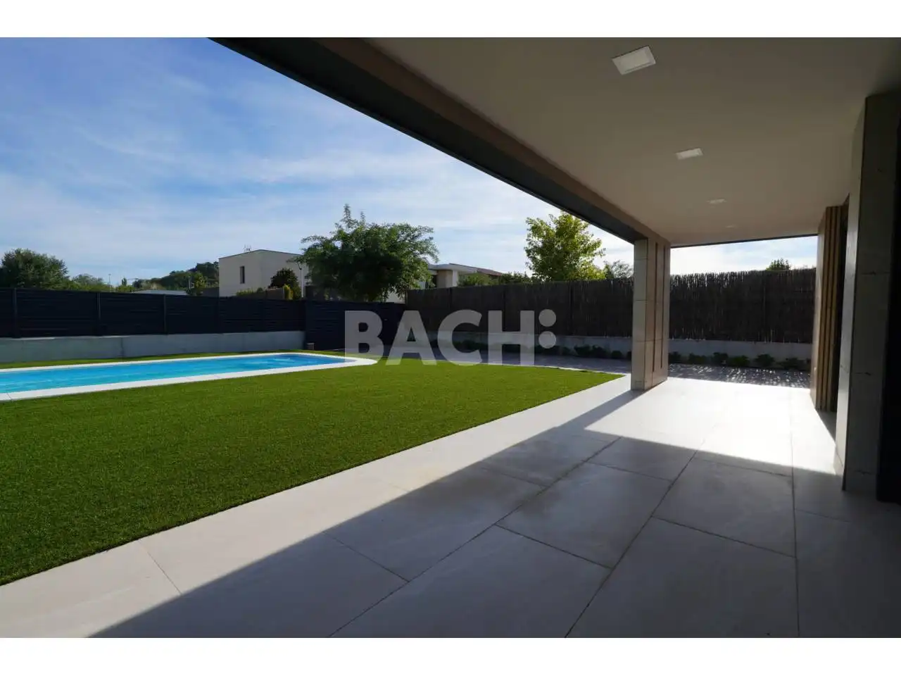 Casa con jardín en venta en Calle til·ler, imagen 6