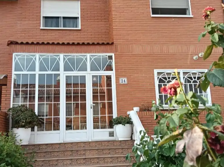 Exterior view of Houses for sale in Navalcarnero  with Air Conditioner, Heating and Private garden