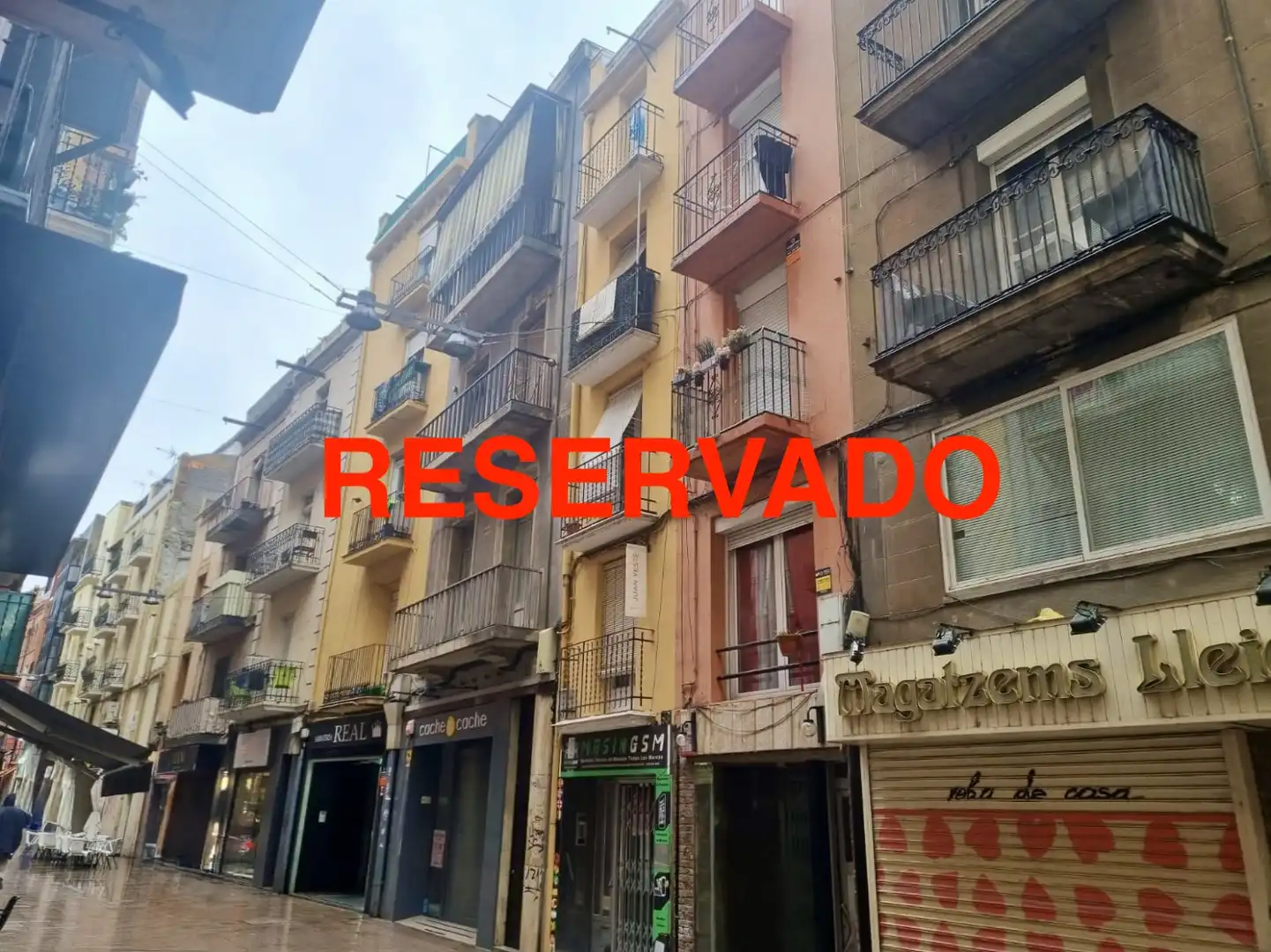 Vista exterior de Àtic en venda en Lleida amb Terrassa