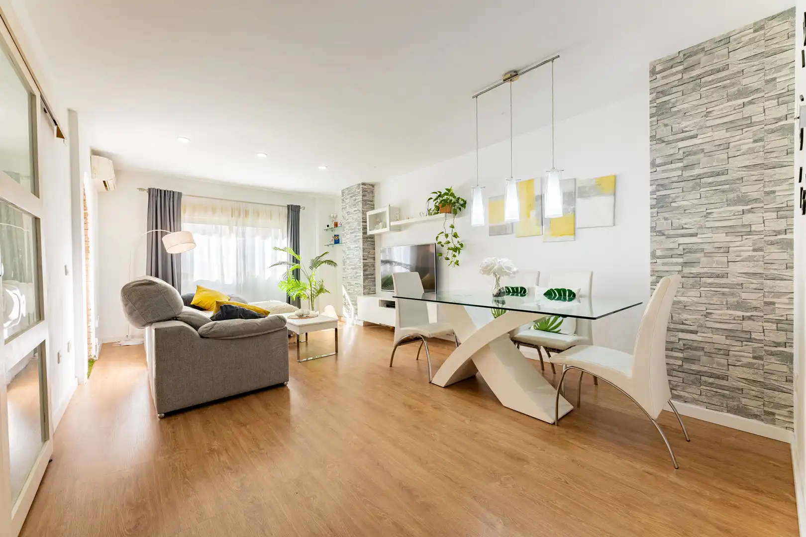 Sala d'estar de Pis en venda en  Valencia Capital amb Terrassa i Balcó