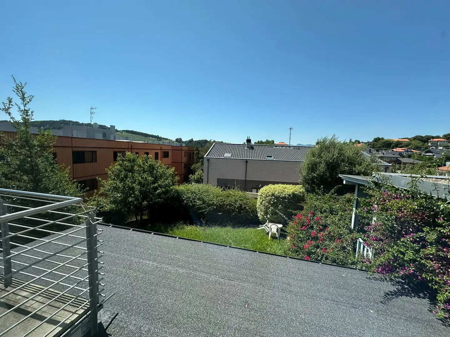 Vista exterior de Casa o xalet en venda en Sopela amb Calefacció i Traster