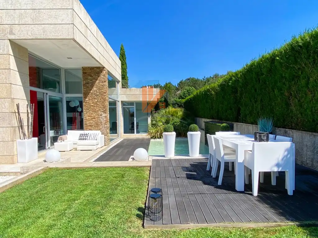 Terraza de Casa o chalet en venta en Ames con Jardín privado, Terraza y Piscina