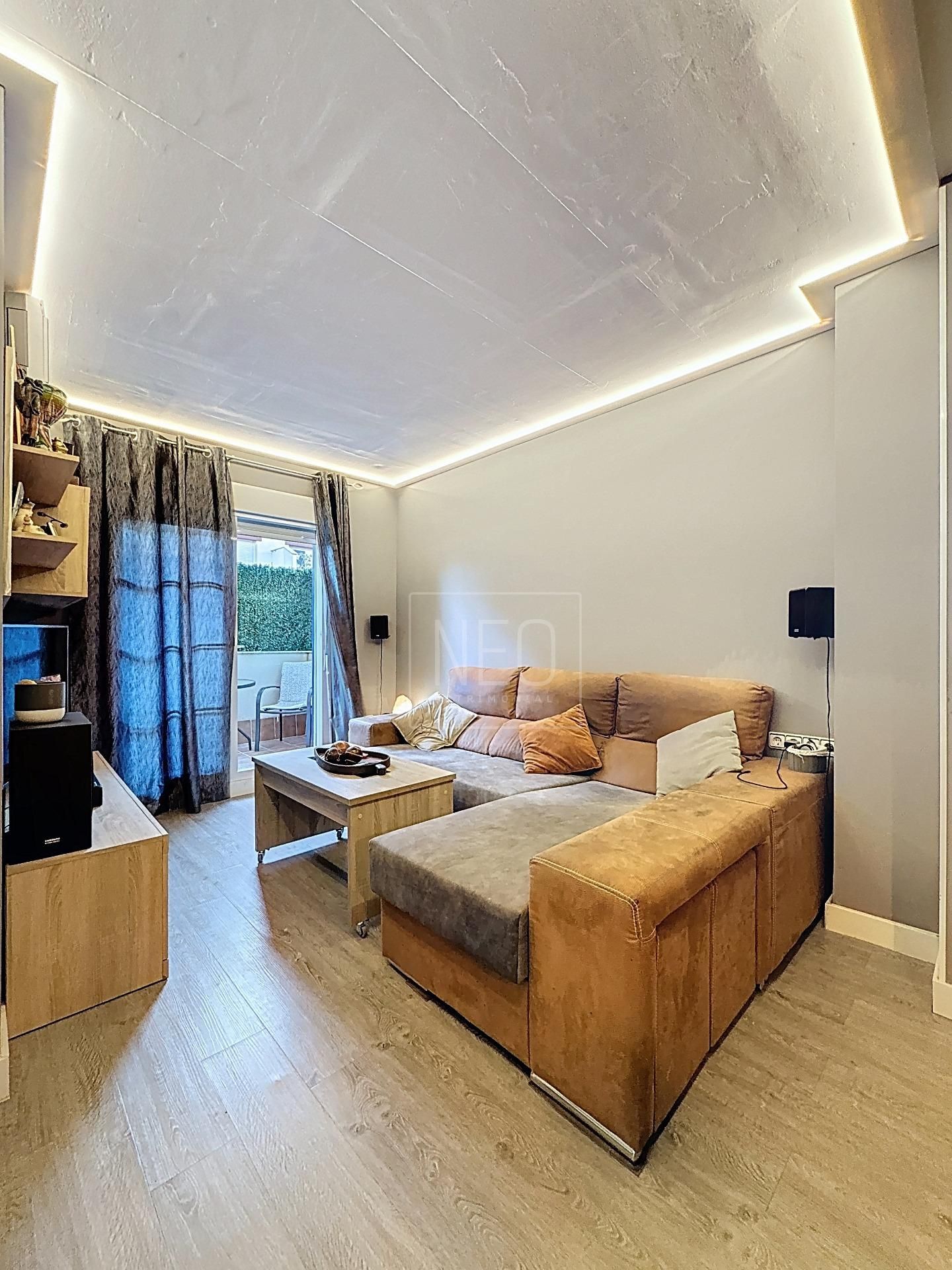 Living room of Planta baja for sale in Las Gabias  with Air Conditioner, Terrace and Community pool