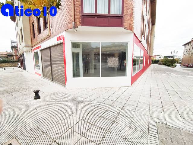 Local comercial en Alquiler en N/A en Colloto