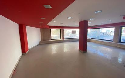 Premises for sale in  Almería Capital