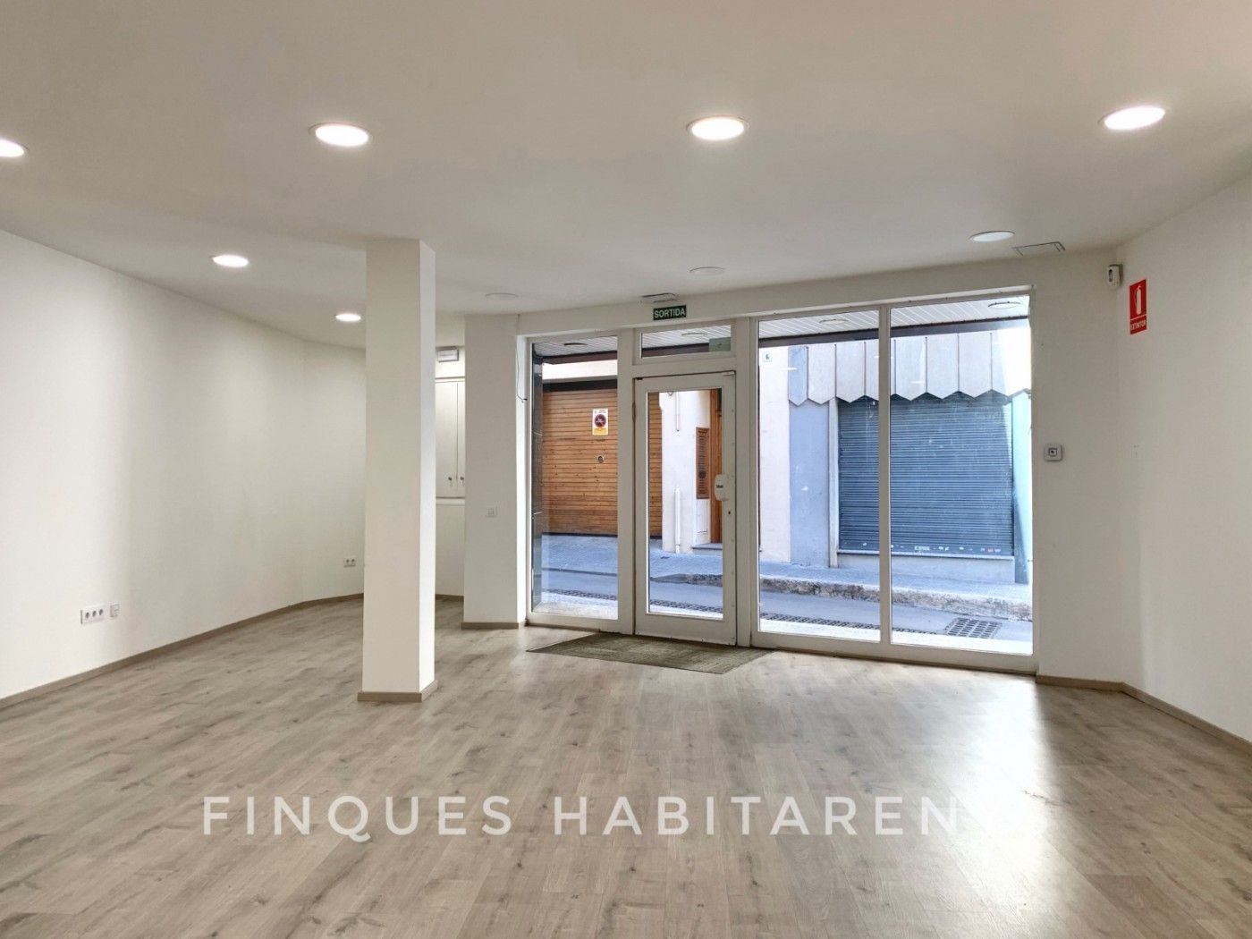 Premises to rent in Carrer d'En Goday, Centre