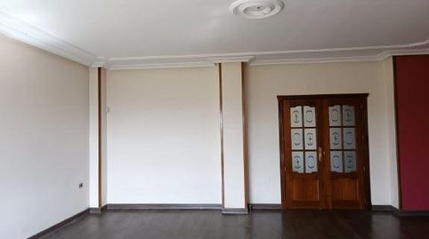 Foto 3 de Piso en venta en De Cazorla, Torreperogil, Jaén