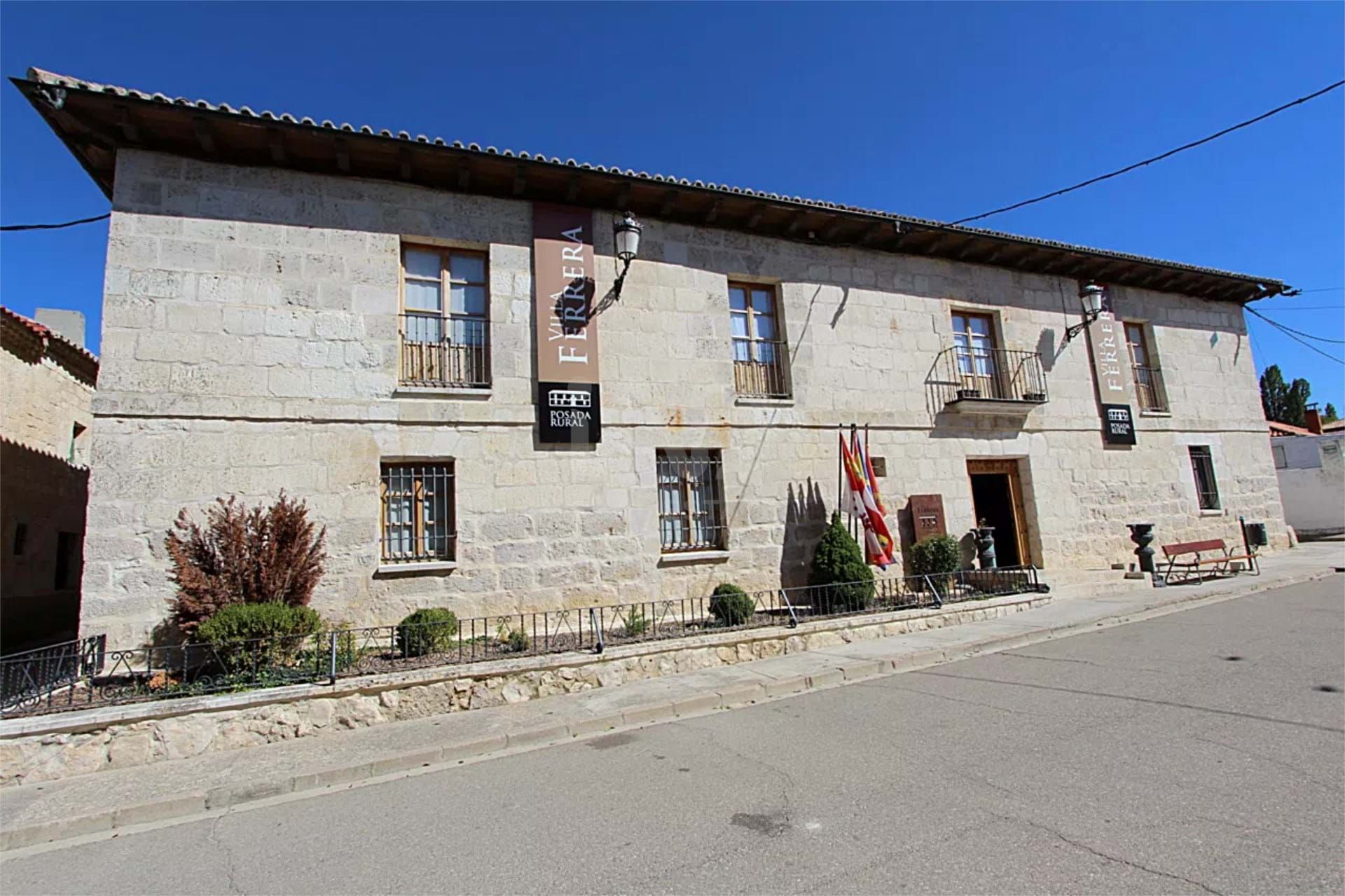 Building for sale in Herrera de Valdecañas