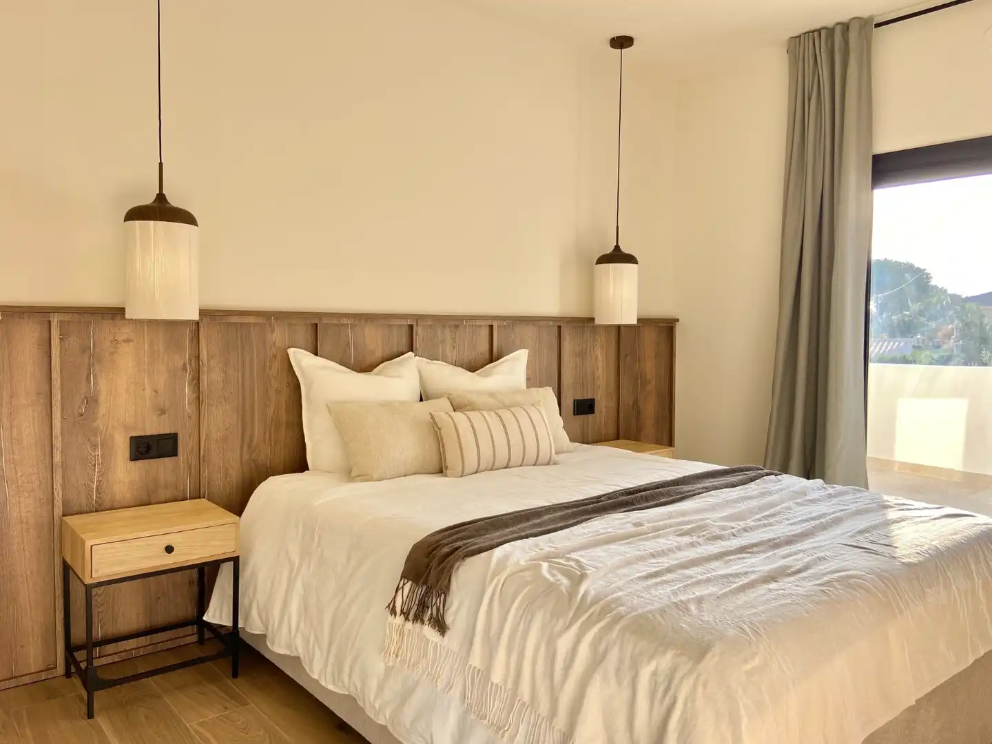 Dormitori de Casa o xalet en venda en Orihuela amb Aire condicionat, Jardí privat i Terrassa