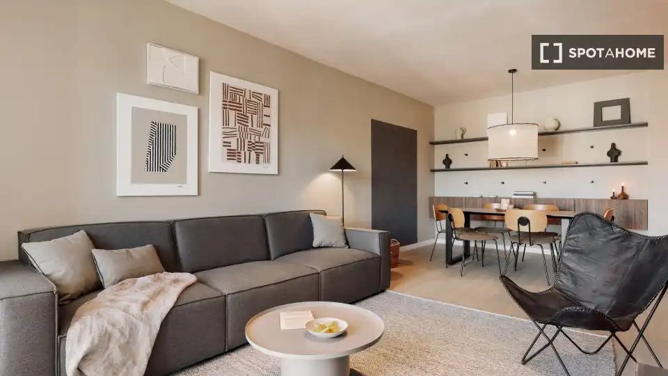 Sala de estar de Piso de alquiler en Barcelona con Aire acondicionado, Calefacción y Amueblado