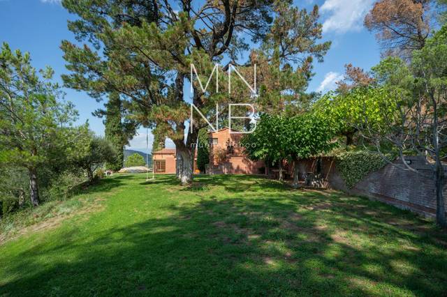 Casa-chalet en Alquiler en N/A en Òrrius