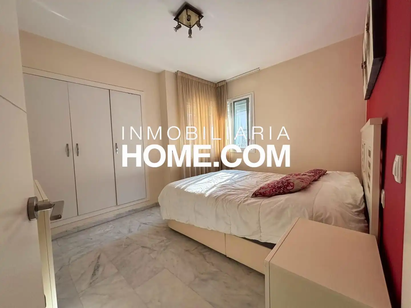 Appartamento con terrazza in vendita a Calle de César Arbasia, imagen 13
