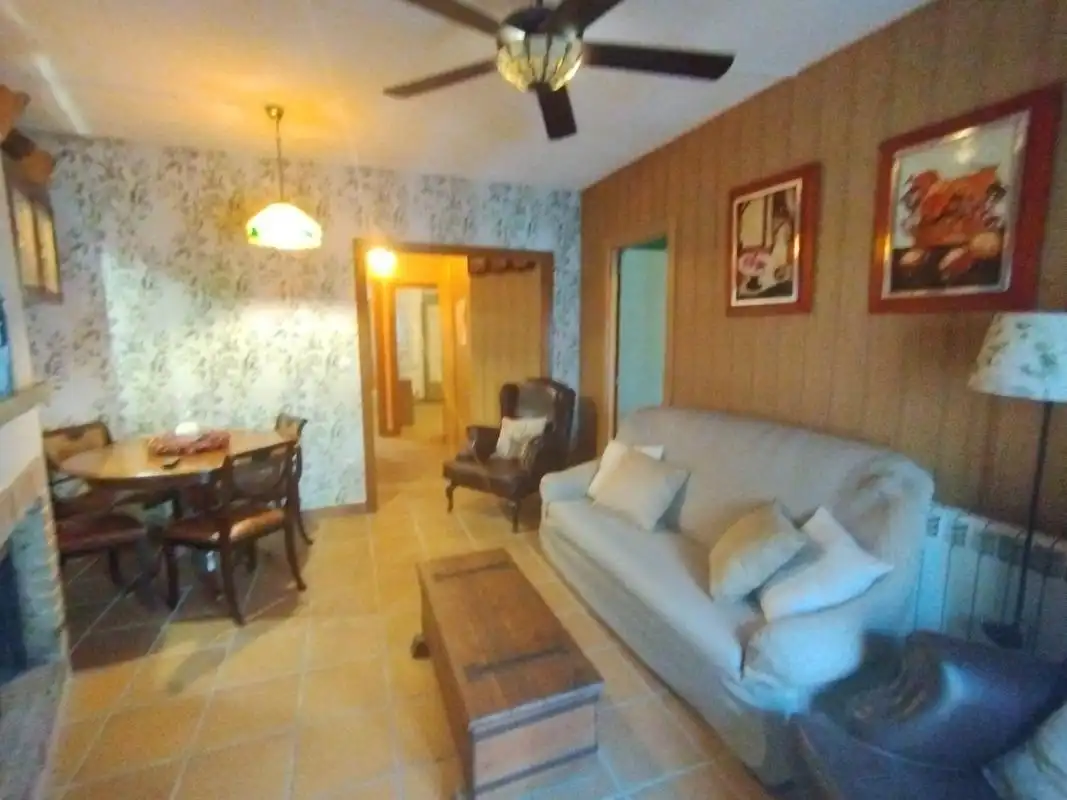 Sala de estar de Casa o chalet en venta en Albalate del Arzobispo con Calefacción y Terraza