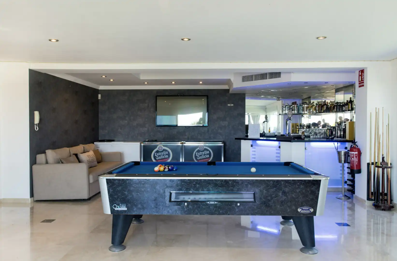 Chalet con piscina en venta en Elviria - Cabopino, imagen 12