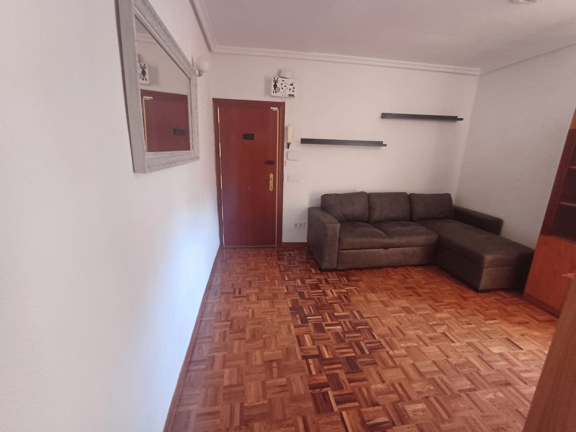 Flat for sale in Calle de López Grass, Numancia, Puente de Vallecas,  Madrid Capital