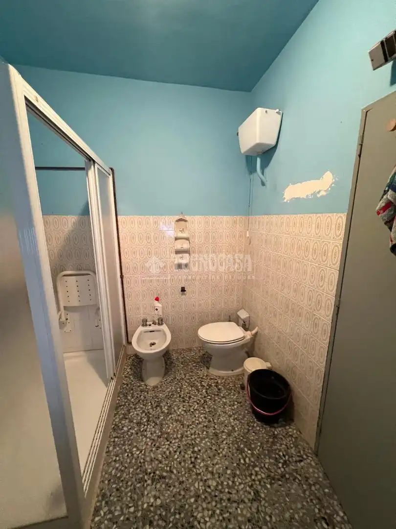 Baño de Casa adosada en venta en Baeza con Aire acondicionado y Jardín privado