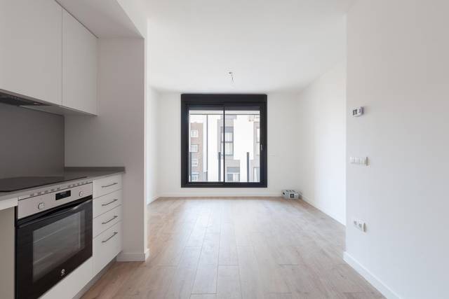 Piso en Venta en Calle Esperanza Sánchez Carrascosa, 45 en Valdeacederas