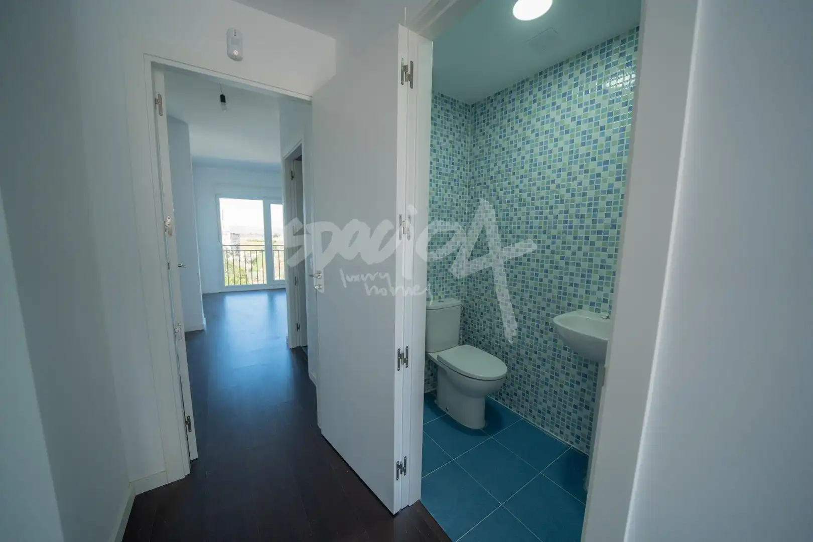 Baño de Piso en venta en Méntrida con Calefacción, Trastero y Balcón
