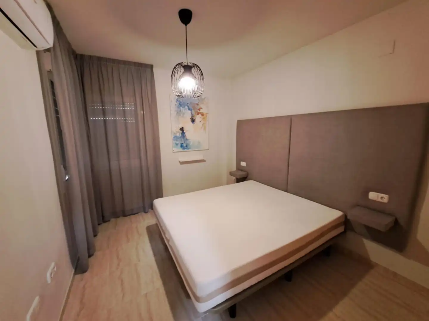 Habitación de Apartamento en venta en El Ejido con Aire acondicionado, Calefacción y Balcón