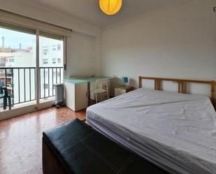 Dormitori de Apartament per a compartir en  Valencia Capital amb Aire condicionat i Balcó