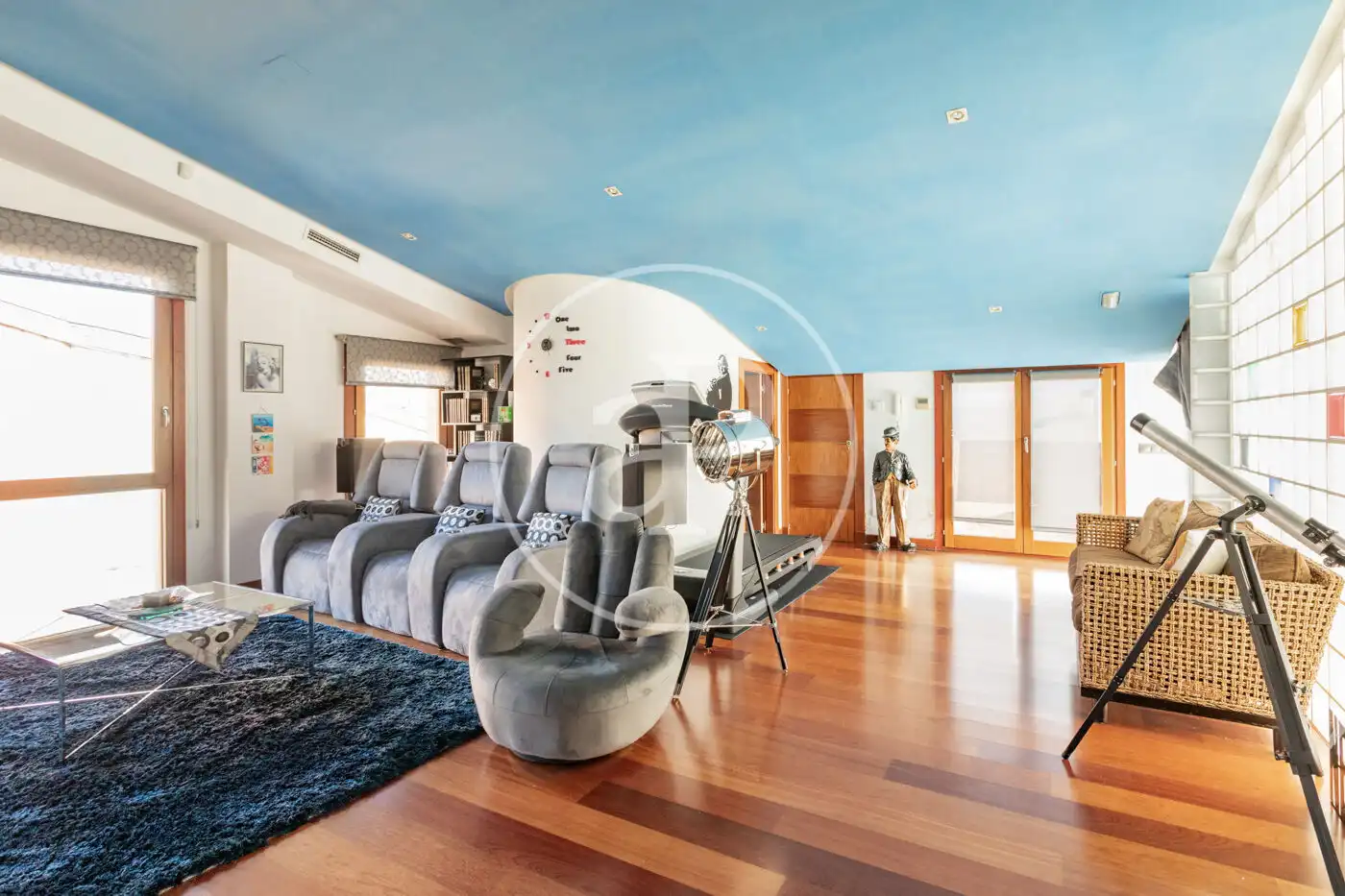 Sala de estar de Casa o chalet en venta en Madrid con Aire acondicionado, Calefacción y Jardín privado