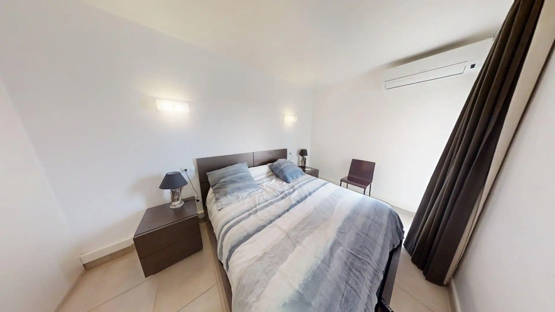 Bedroom of Apartments for sale in Roses  with Air Conditioner, Heating and Private garden