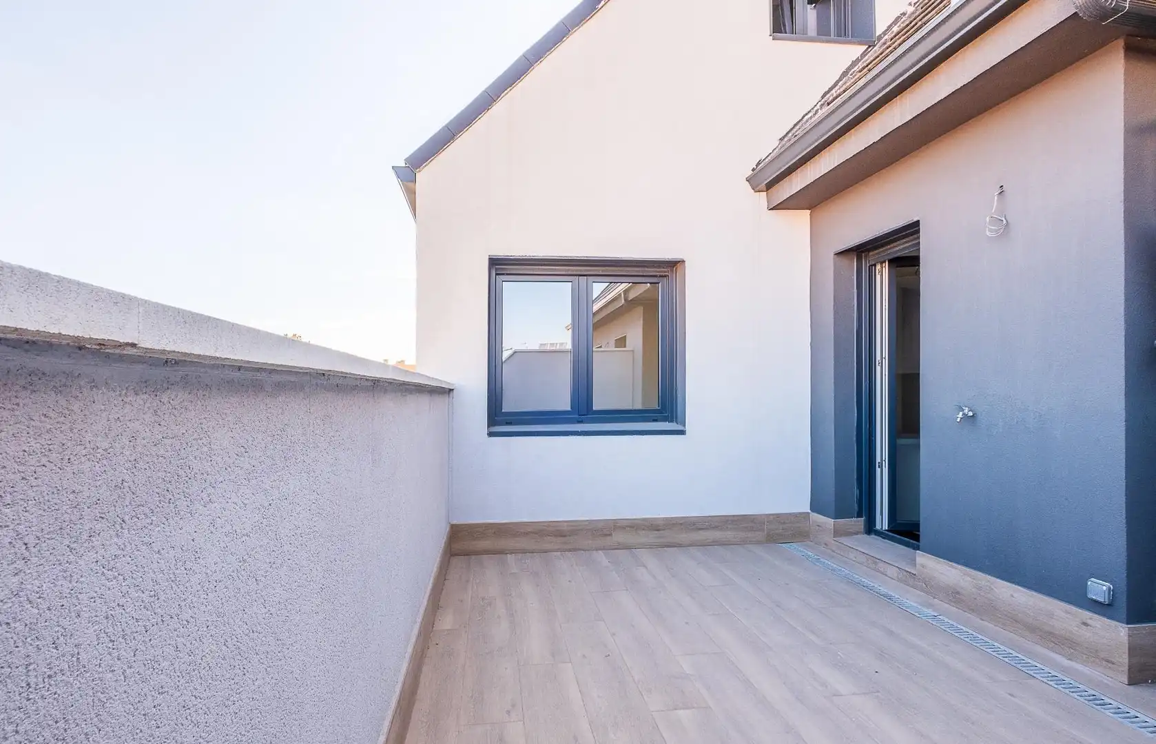 Terrasse von Dachboden zum Verkauf in Madrid mit Klimaanlage, Heizung und Privatgarten