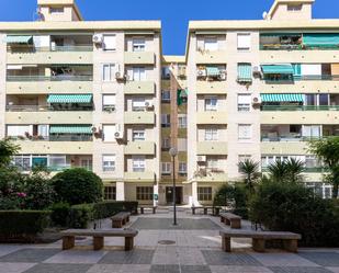 Exterior view of Flat for sale in  Granada Capital  with Air Conditioner, Private garden and Terrace