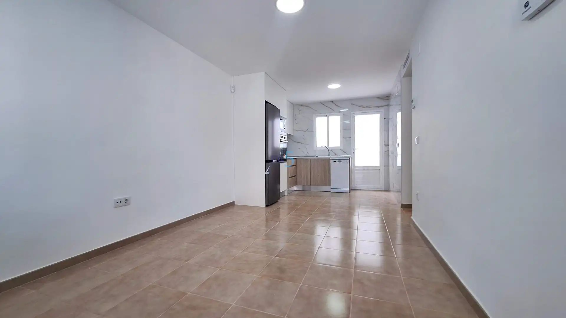 Bungalow with terrace for sale in Zona Carrefour - Urbanizaciones, imagen 12