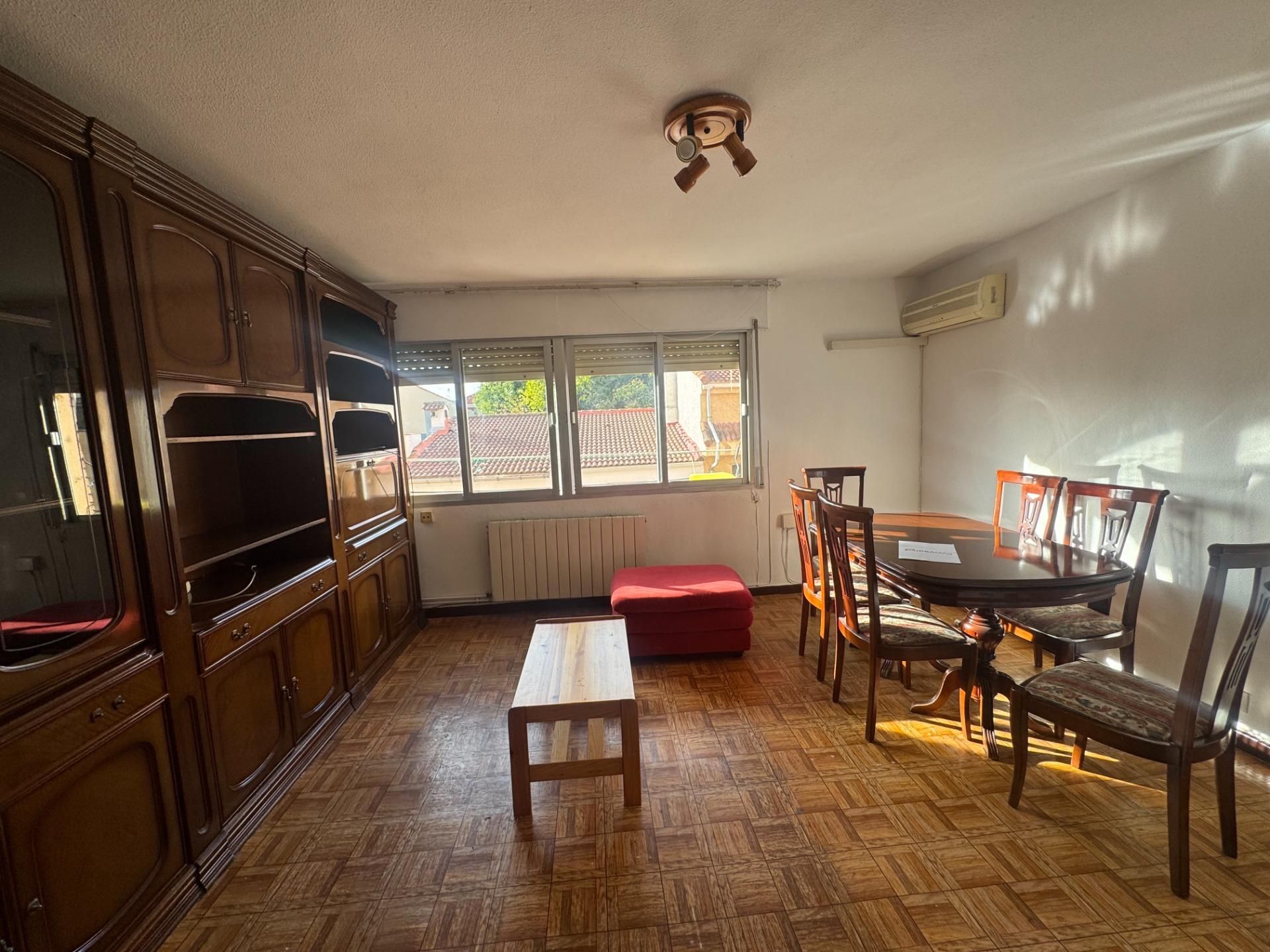 Sala de estar de Piso de alquiler en  Madrid Capital con Aire acondicionado y Calefacción