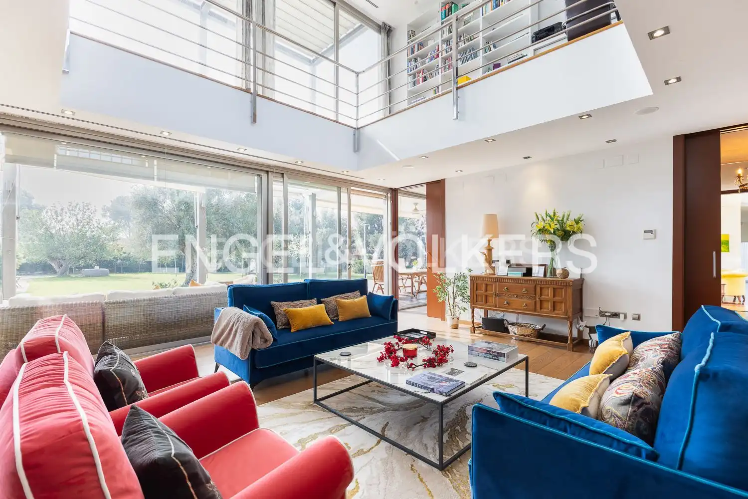 Sala d'estar de Casa o xalet en venda en Olocau amb Aire condicionat, Calefacció i Jardí privat