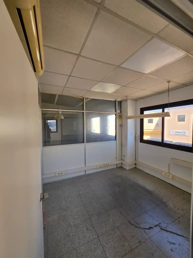 Nave industrielle à louer à Montornès del Vallès, imagen 10