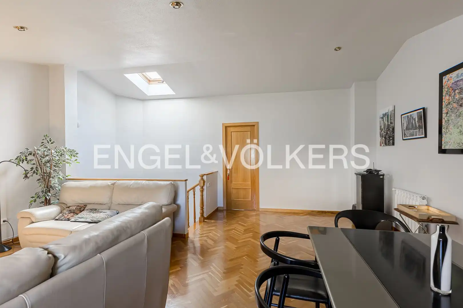 Casa adosada en venta en Las Rozas de Madrid, Madrid