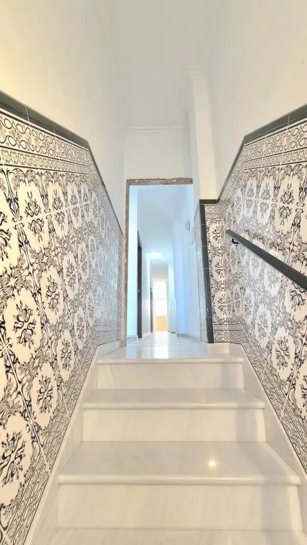Casa adosada en venta en Alcolea del Río con Alarma