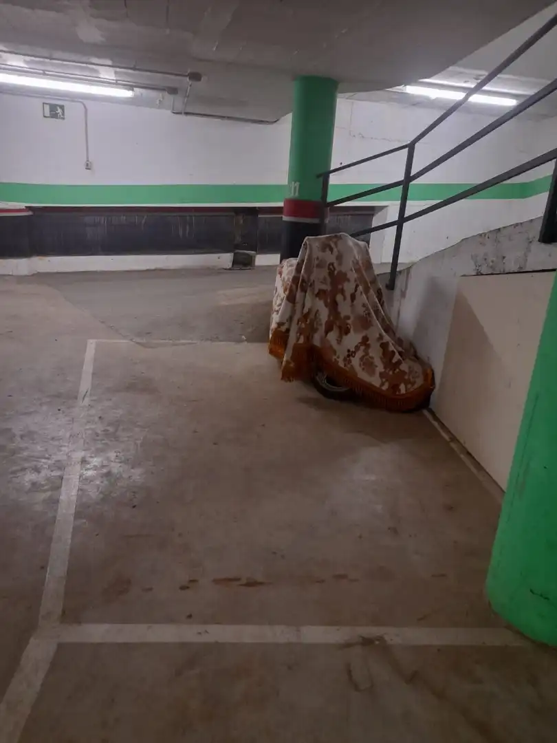 Parkplatz von Garage zum Verkauf in Celrà