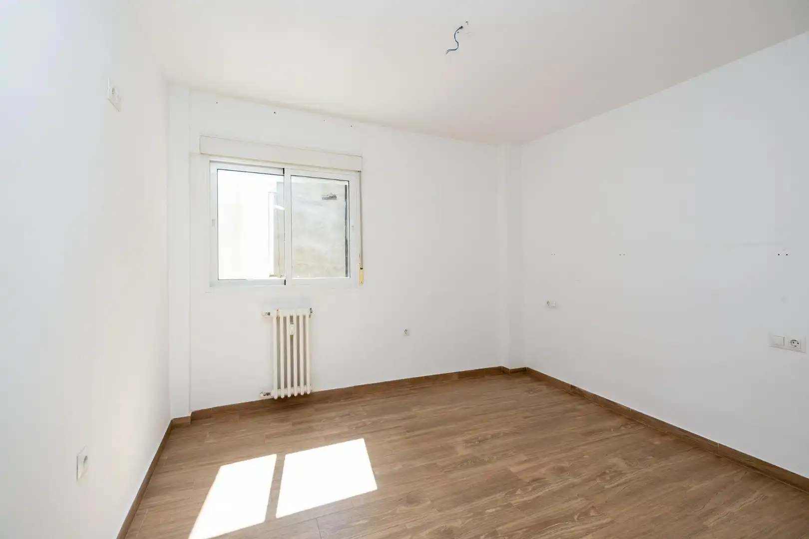 Habitación de Piso en venta en Granada con Aire acondicionado y Calefacción