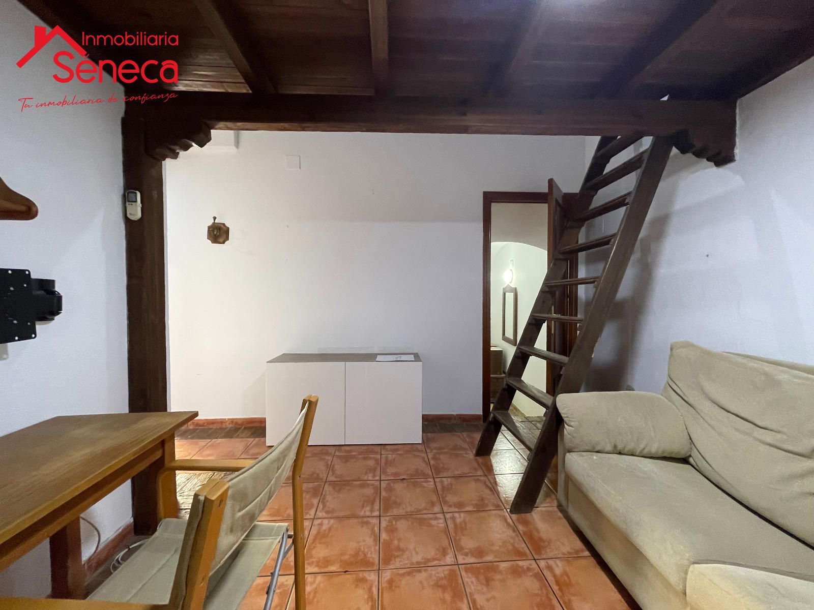 Flat for sale in  Córdoba Capital  with Air Conditioner, Heating and Furnished