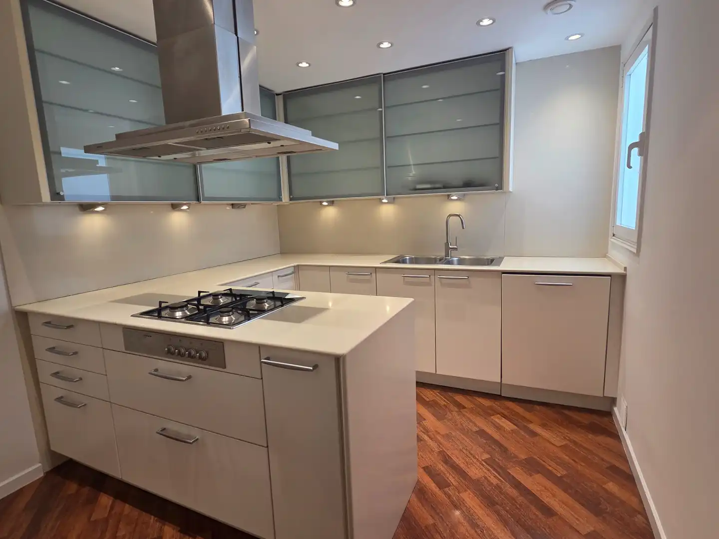 Kitchen of Attic for rent in Barcelona  with Air Conditioner, Heating and Parquet flooring