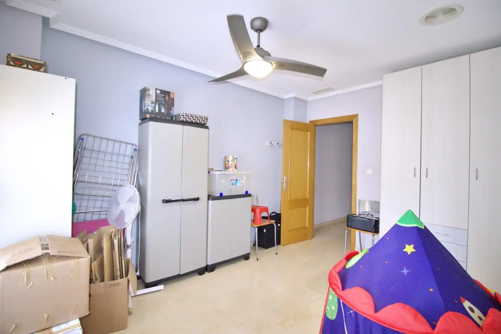 Flat for sale in Elche / Elx  with Air Conditioner and Alarm